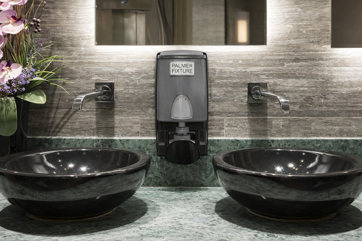 Dispensador Negro de Jabón Líquido Keyless